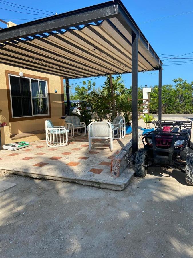 Casa Ibiza Celestun Villa Eksteriør bilde