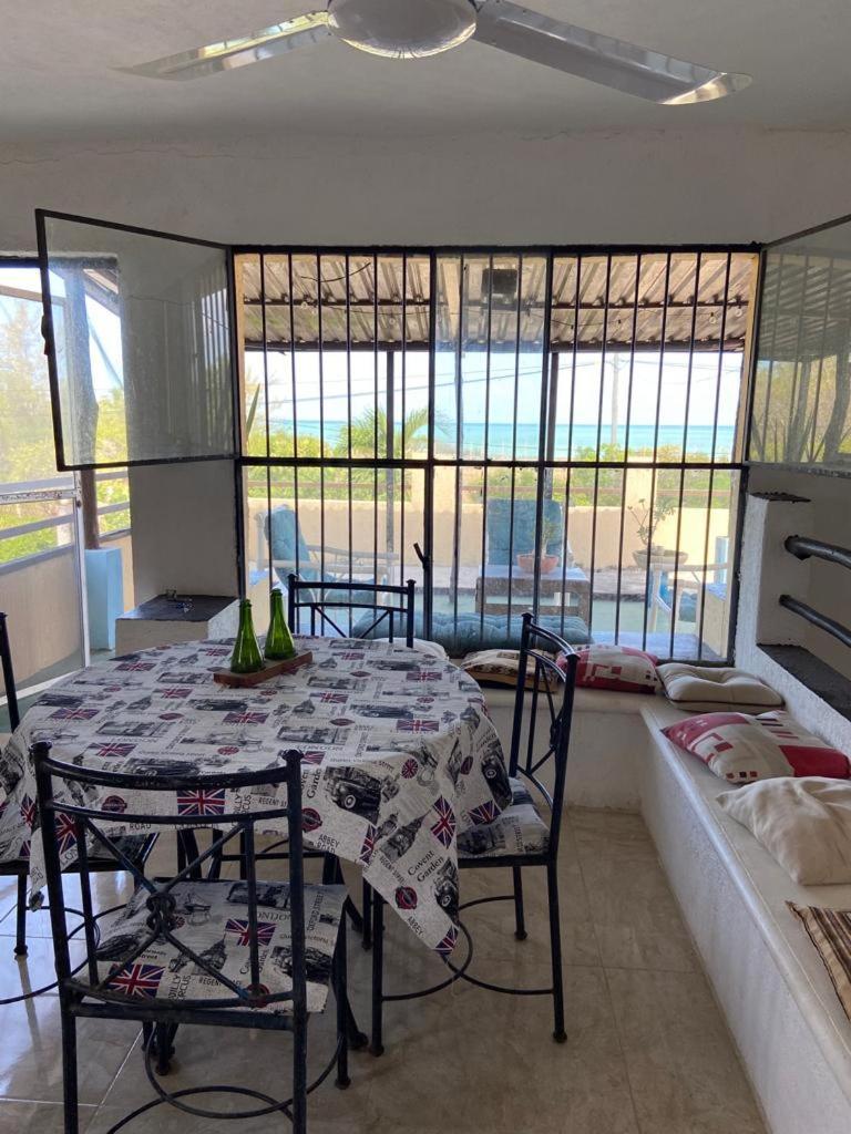 Casa Ibiza Celestun Villa Eksteriør bilde